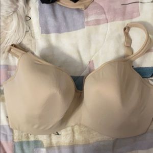 Cacique balcony bra size 38G
